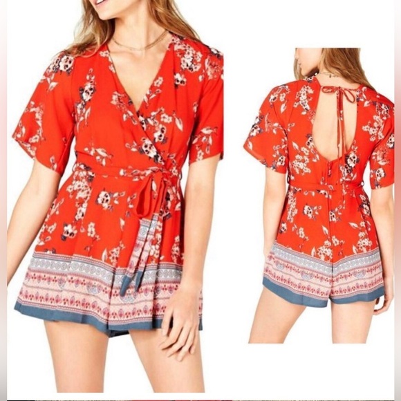 Trixxi red floral wrap front open back cutout belted short romper size medium - Picture 2 of 15